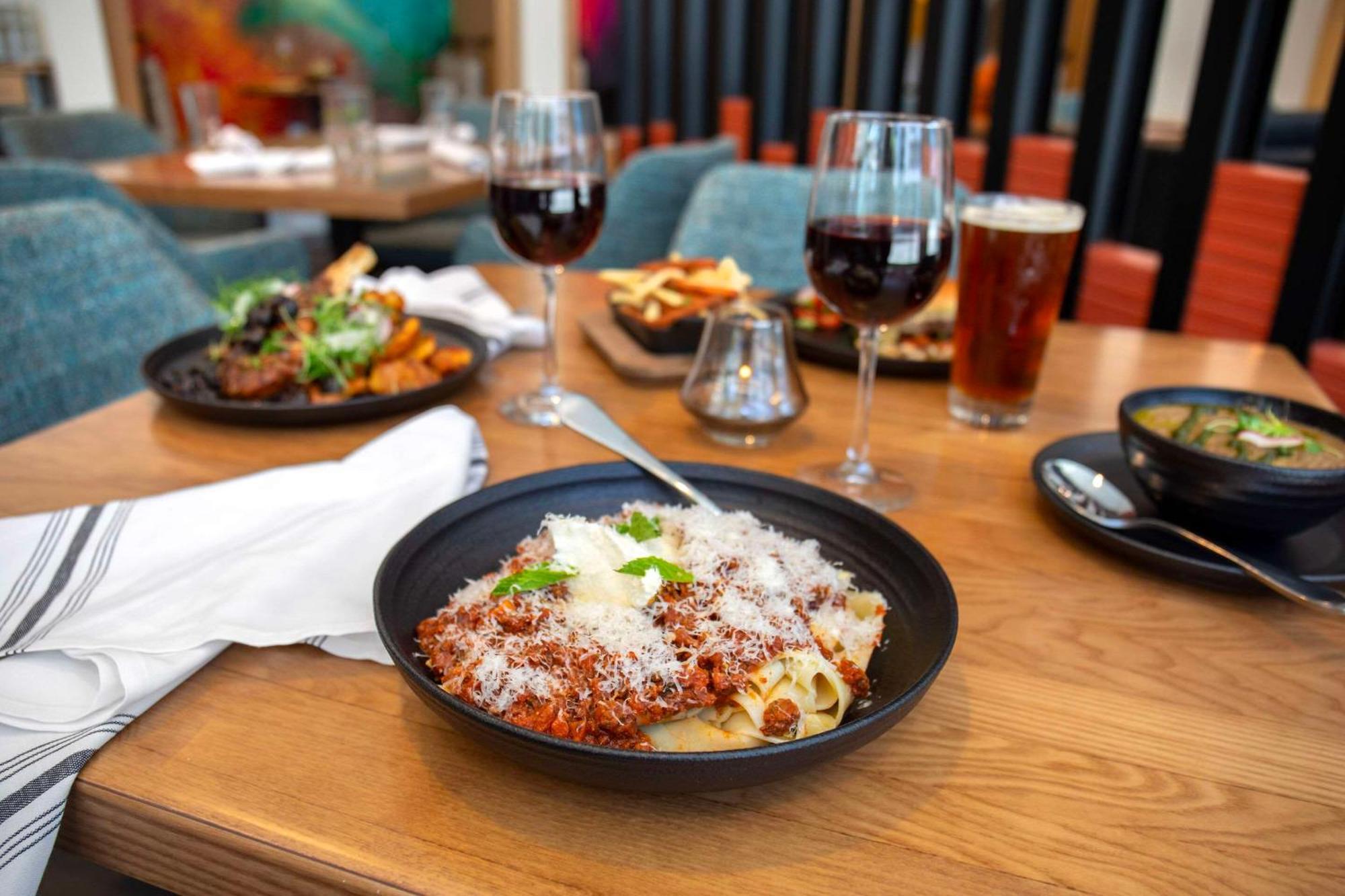 Cambria Hotel Denver Downtown Rino 외부 사진
